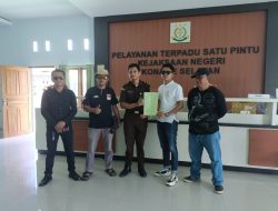 Diduga Palsukan Dokumen, Lembaga KPK Konsel Resmi Laporkan Pemenang Tender Proyek Rehabilitasi Gedung Farmasi Di Konawe Selatan